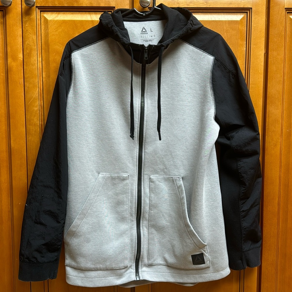 Reebok Hooded Zip Front Sweatshirt Size L